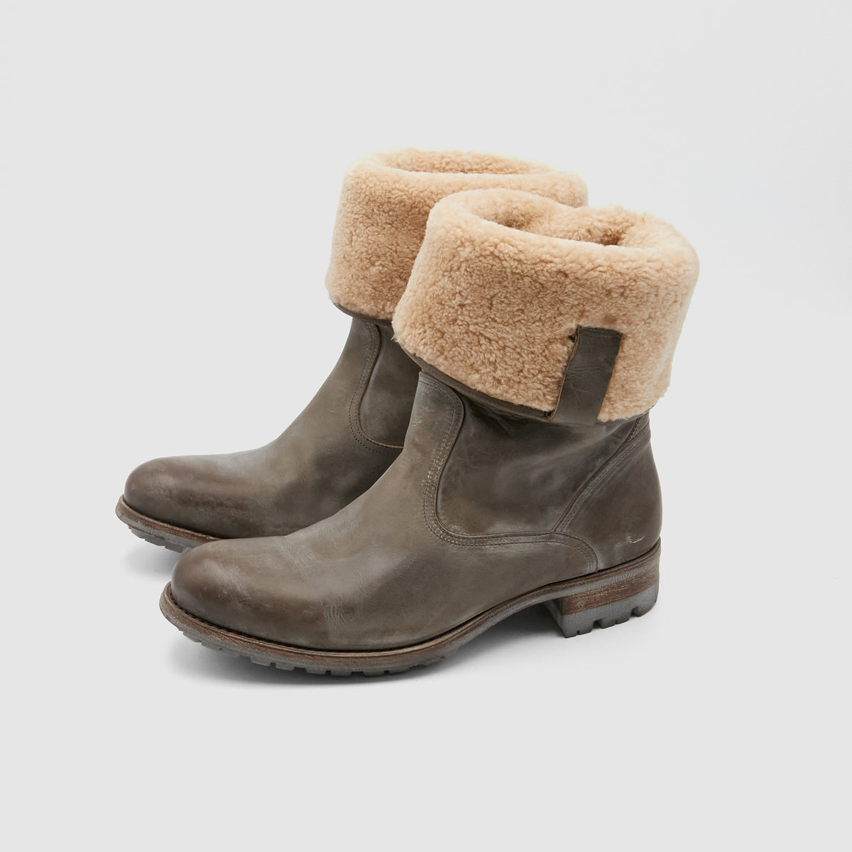 n.d.c. made by hand Vallee Blanche Barrage Sheep Boots