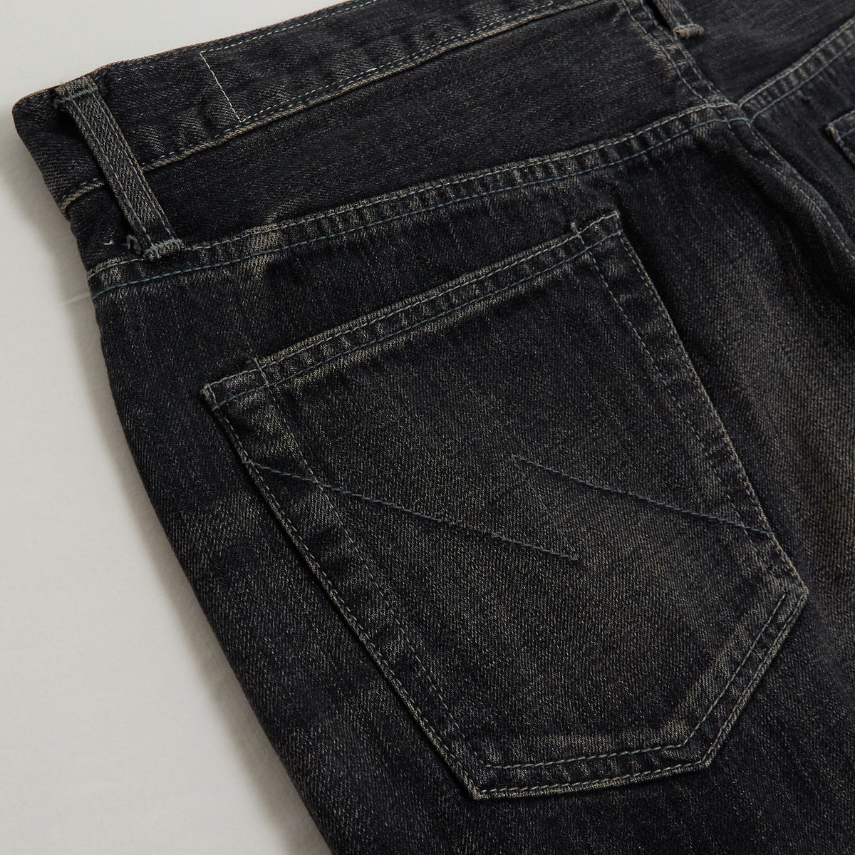 Neighborhood Straight Fit Selvedge Heavy Washed Denim