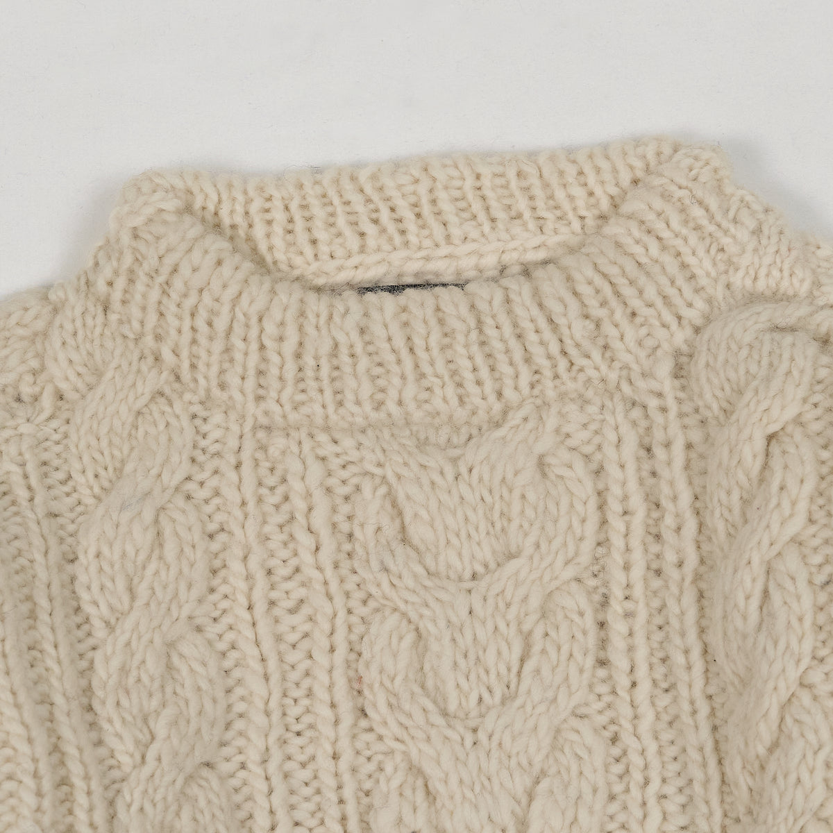Chamula Cable Knit Fisherman Crew Neck Pullover