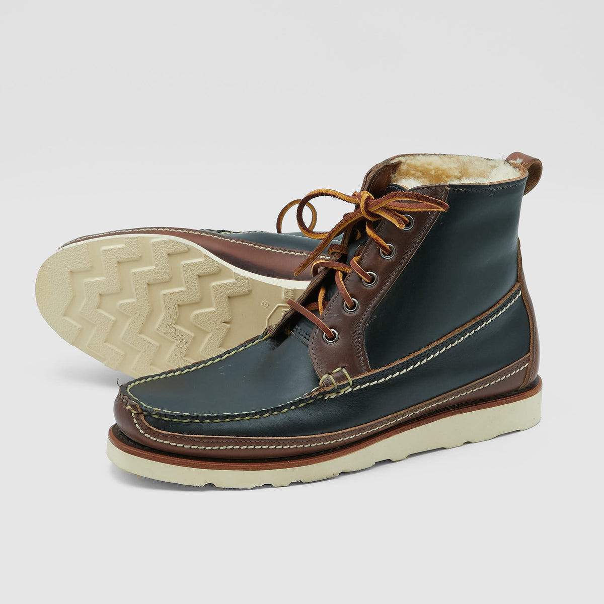 Eastland Shoe Corp. Berwick- Shearling Moc Toe Boot
