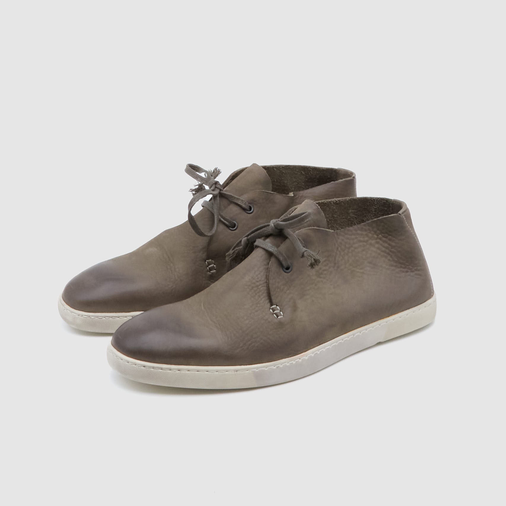 n.d.c. made by hand Chukka Boots - DeeCee style