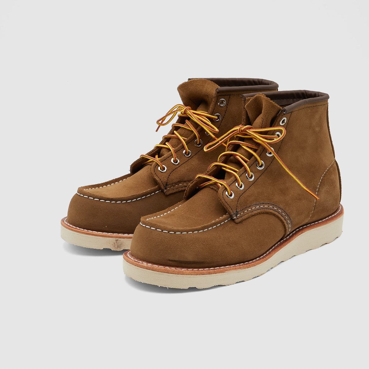 Red Wing Heritage Shoes Classic Moc-Toe Suede, 8881