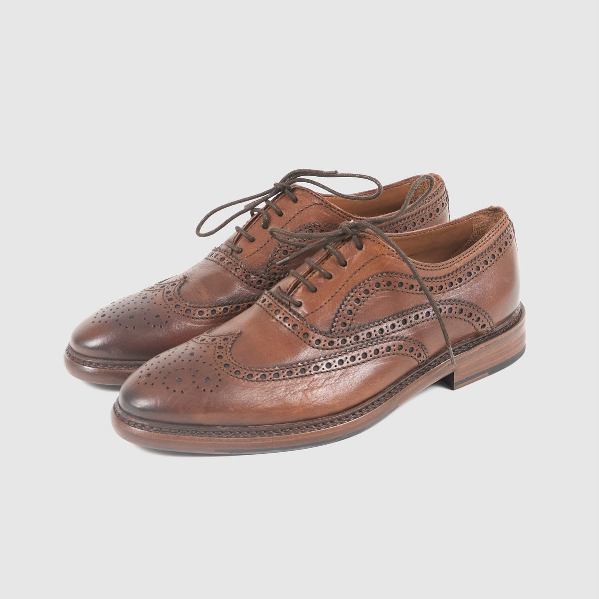Lottusse Brogues Shoe