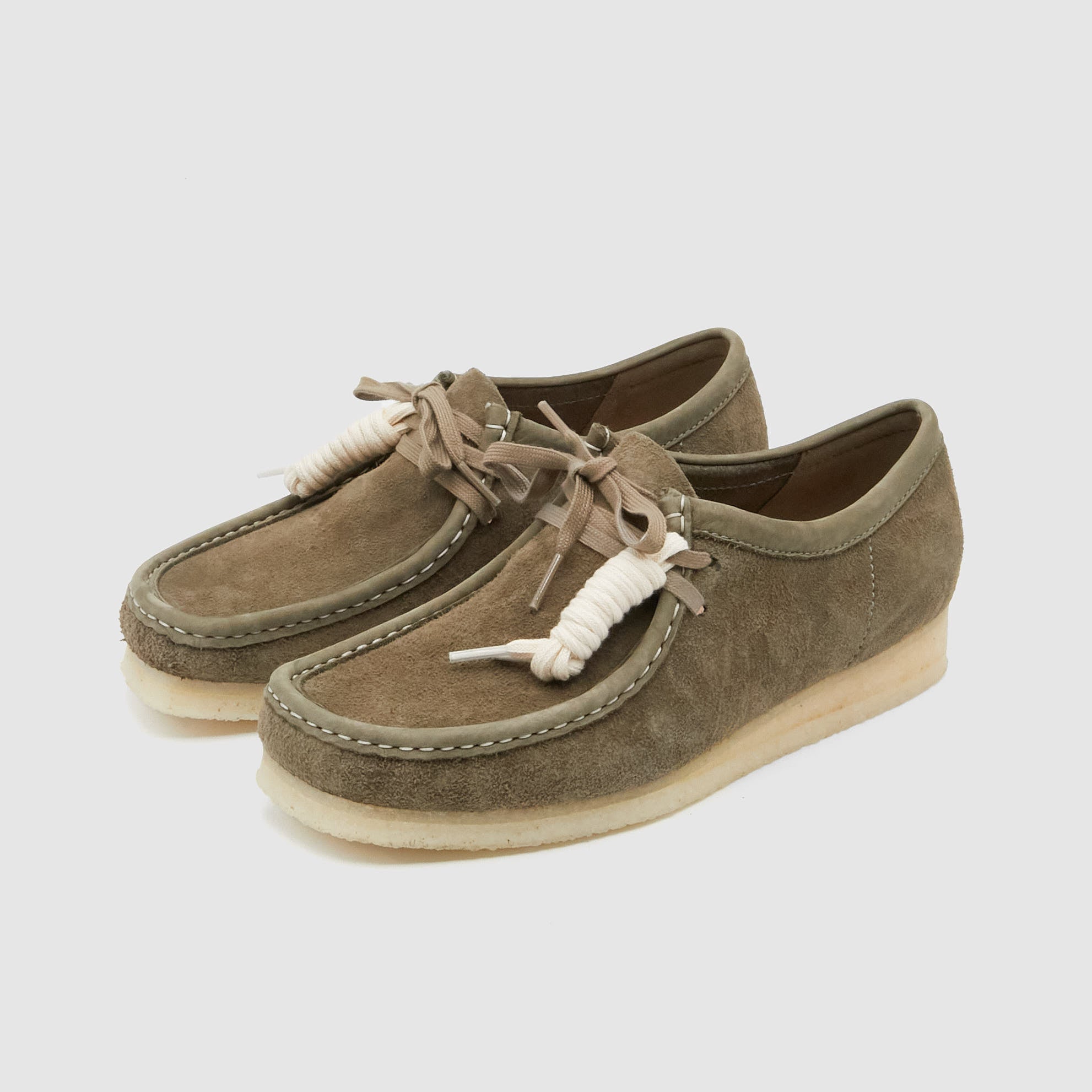 Clarks Originals Classic Wallabee - DeeCee style