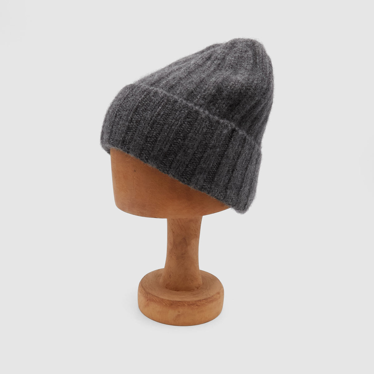 câbleami 2x2 Rib 100% Cashmere Beanie