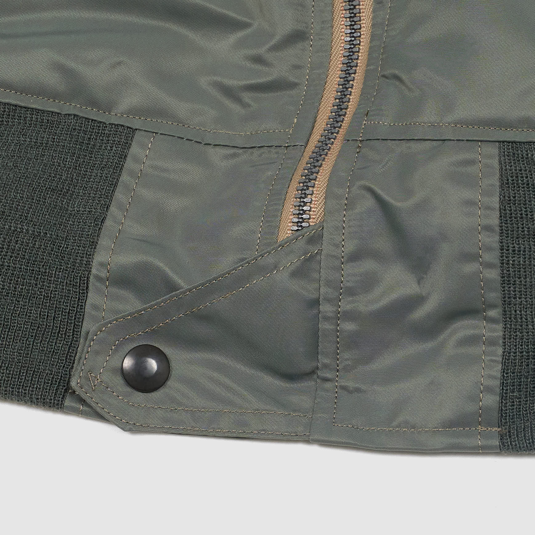 Buzz Rickson's L-2B 30th Anniversary Suka Flight Jacket - DeeCee style