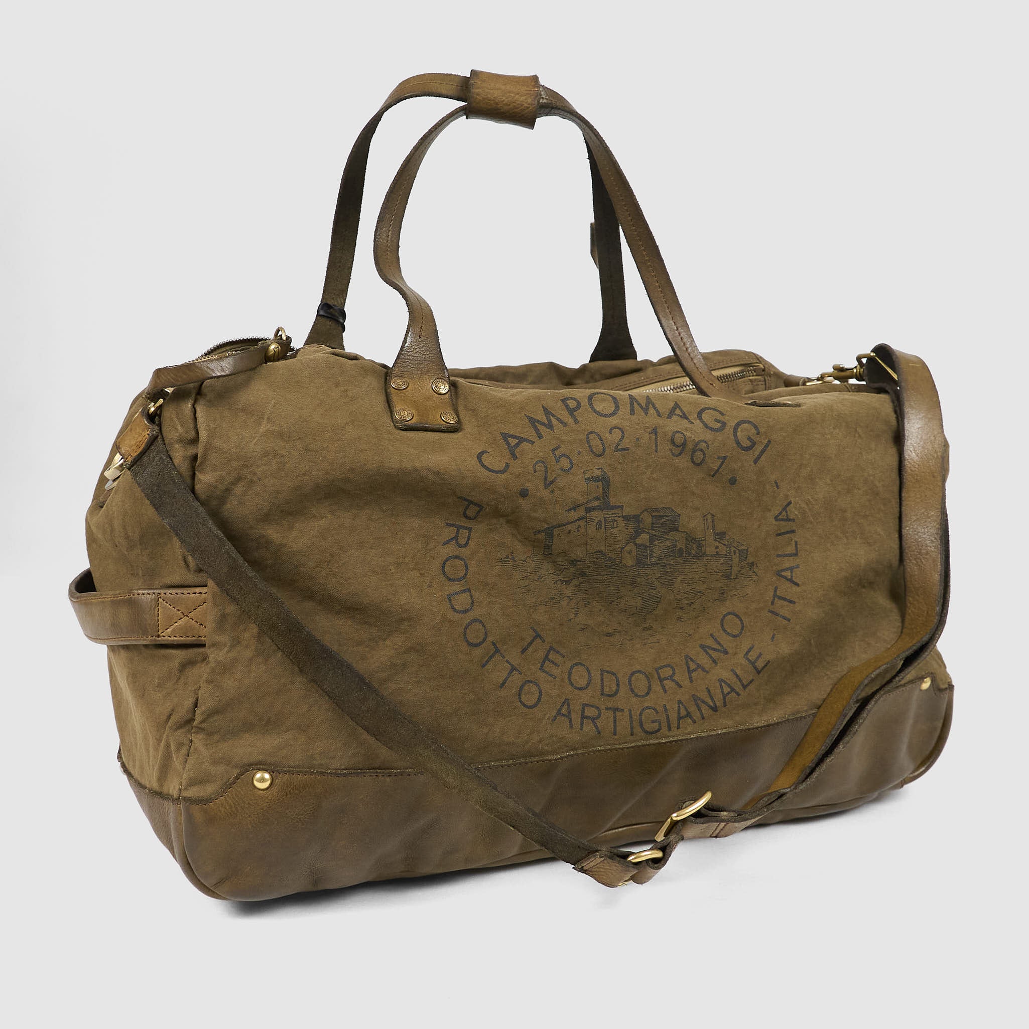 Campomaggi Weekender Duffle Bag - DeeCee style