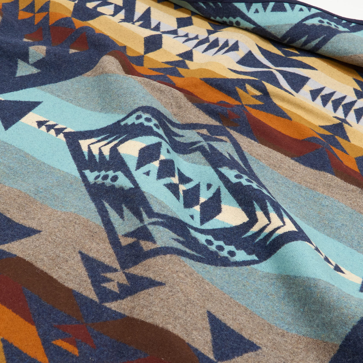 Pendleton Jaquard Wool Blanked