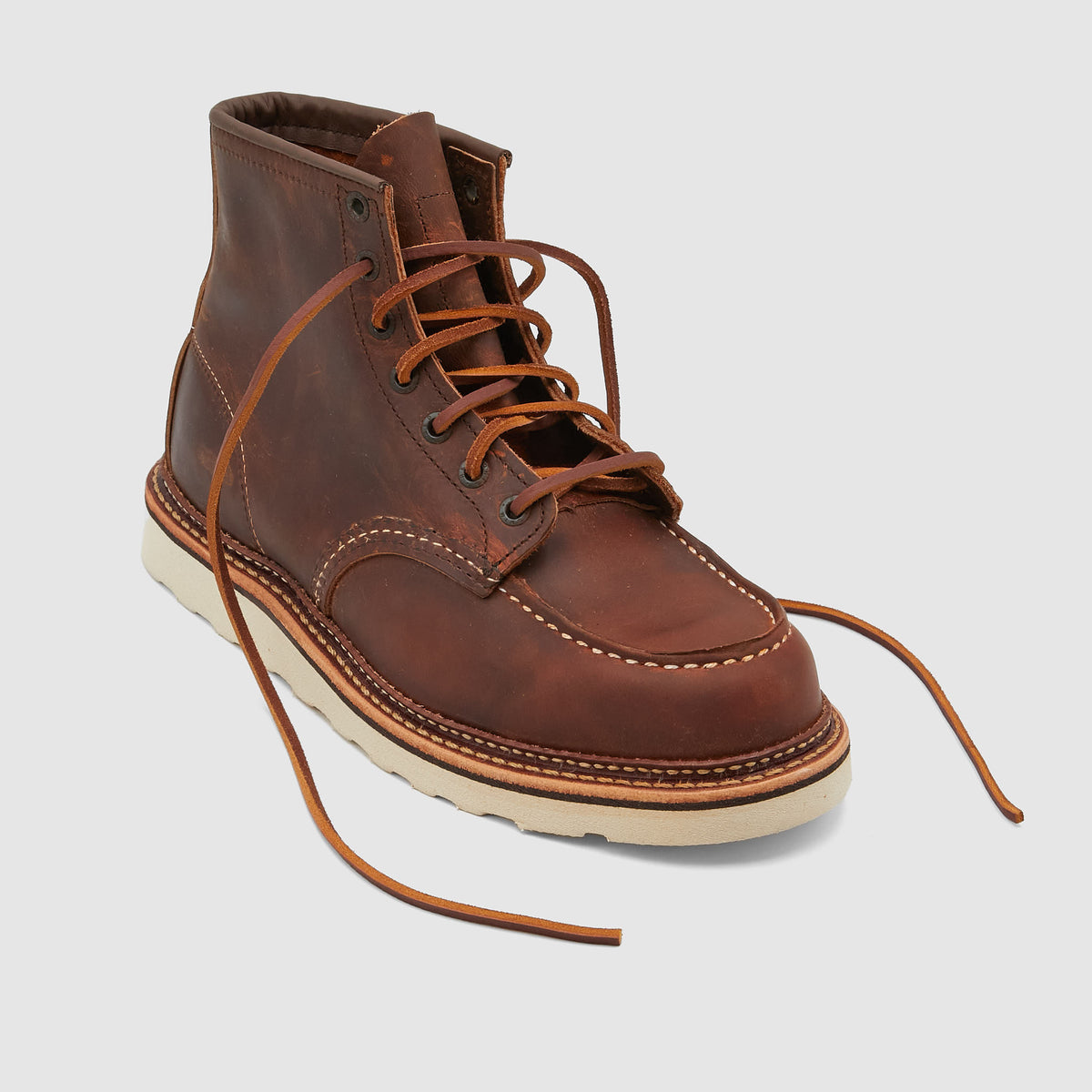 Red Wing Heritage Shoes Classic Moc Rough &amp; Tough  Leather, 01907