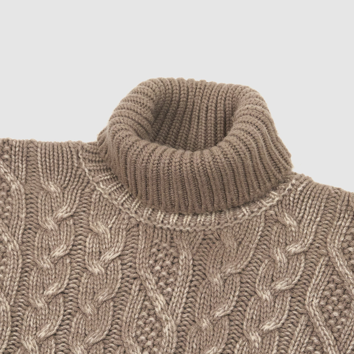 Avant Toi Cashemere Blend Knitted Cable Turtleneck Jumper