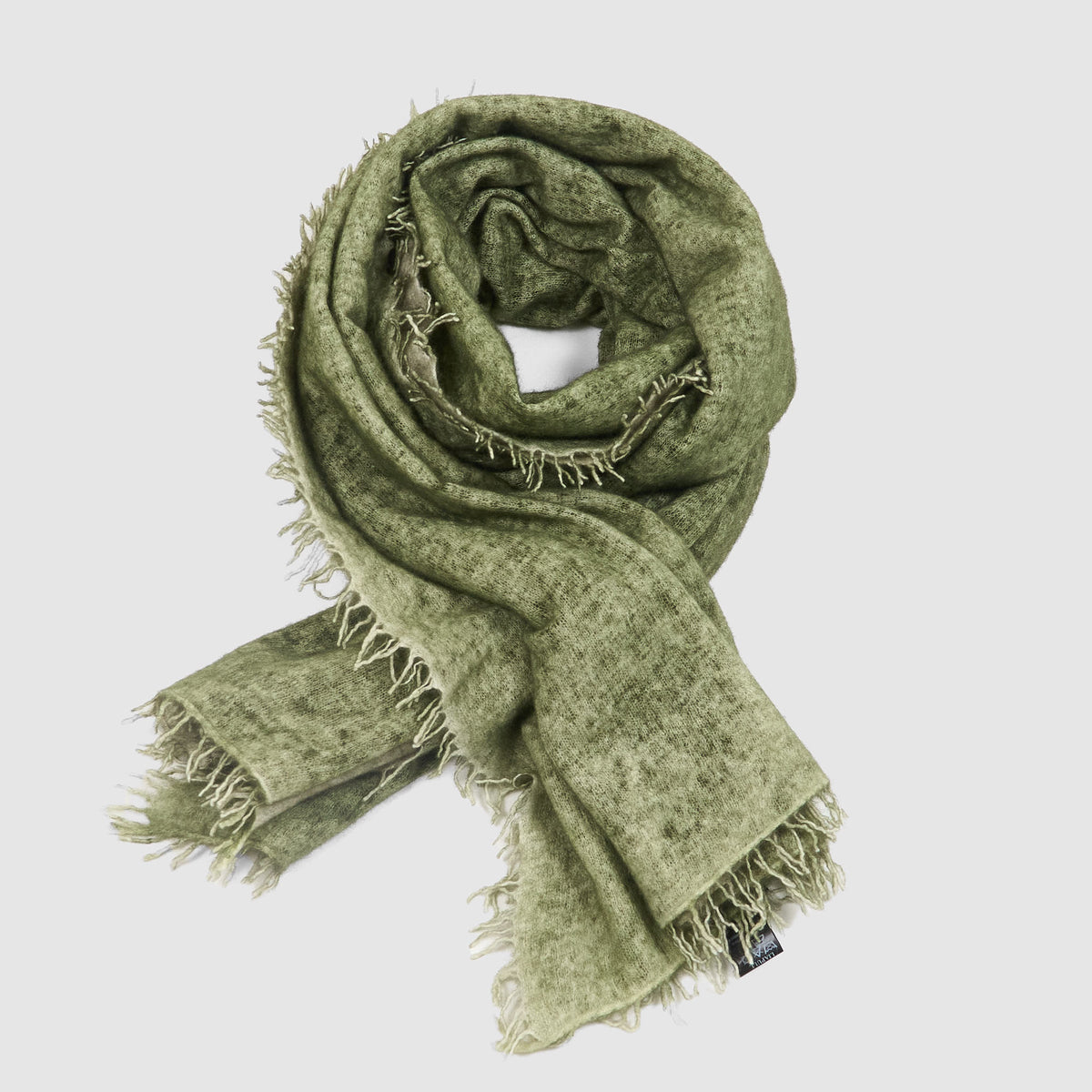 Avant Toi Knitted Pure Cashmere Scarf