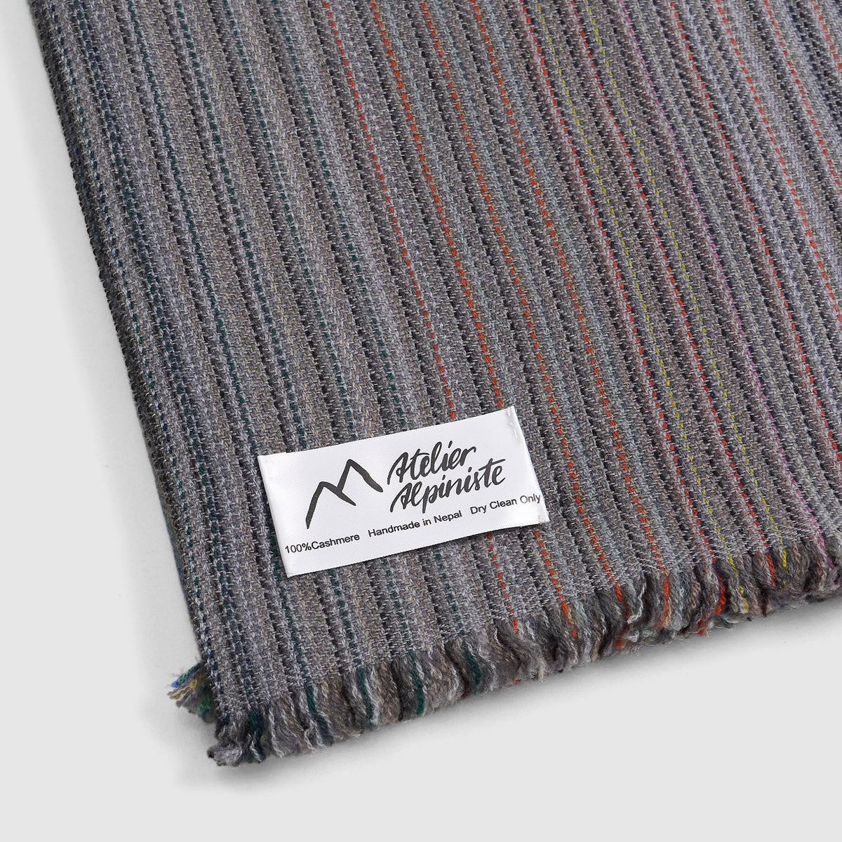 Atelier Alpiniste Large Classic Cashmere Scarf