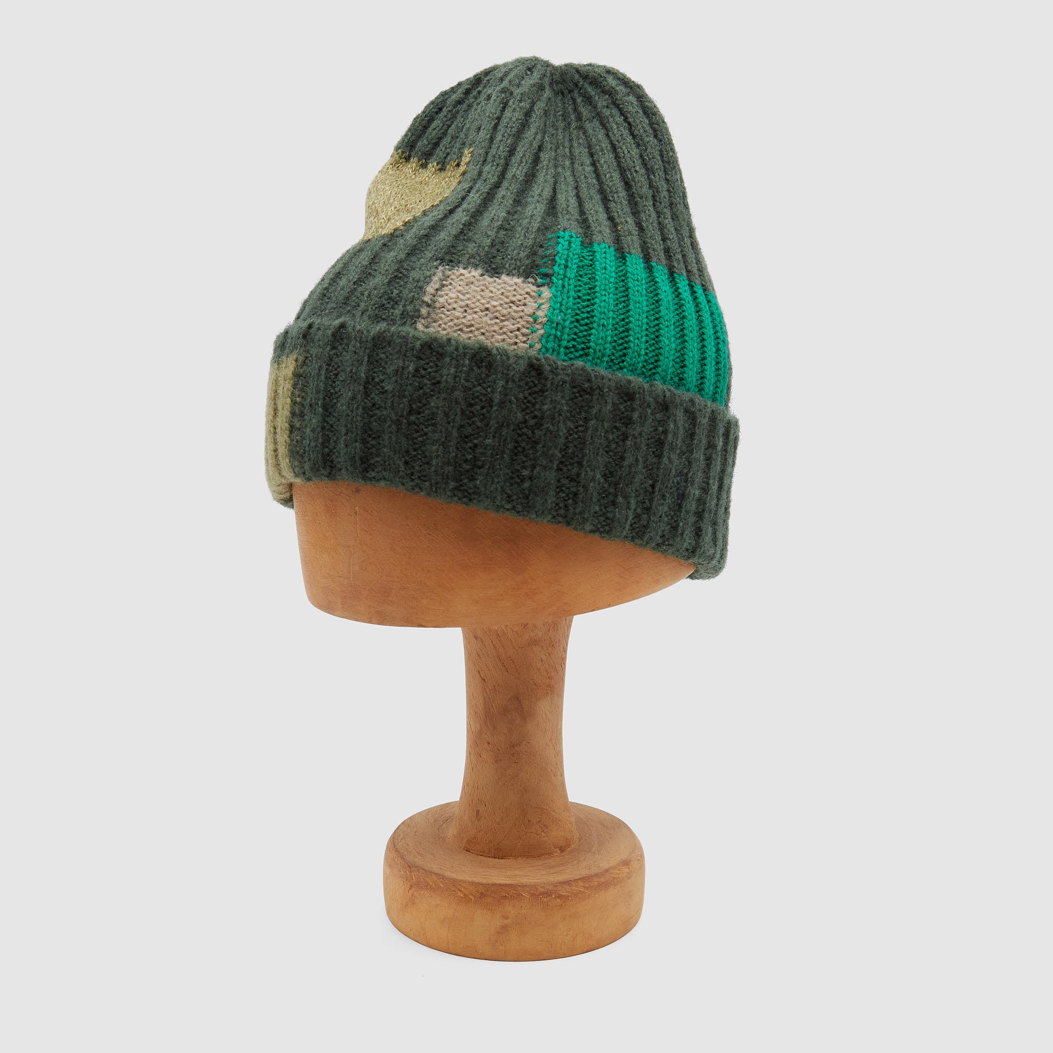 Kapital Tug iHagi Knitted Beanie - DeeCee style