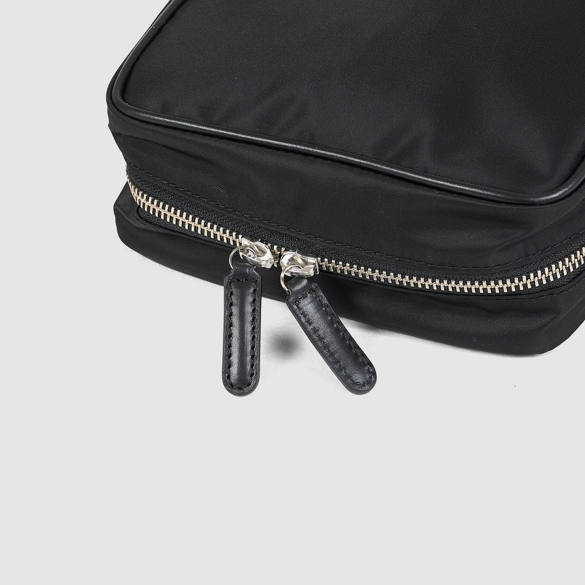 Felisi Microfiber Canvas Toiletry Bag