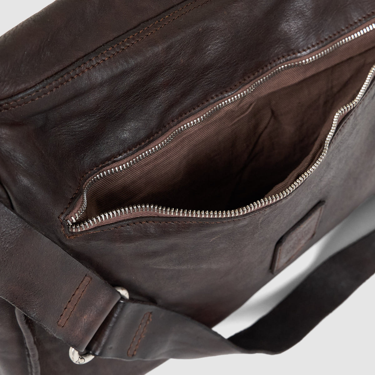 Campomaggi Crossbody Leather Shoulder Bag