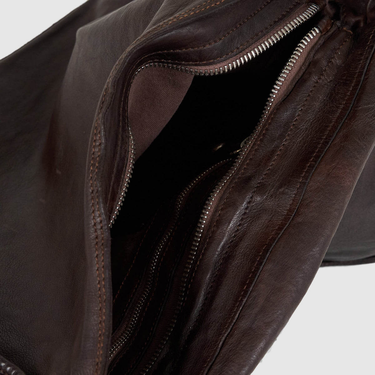 Campomaggi Crossbody Leather Shoulder Bag