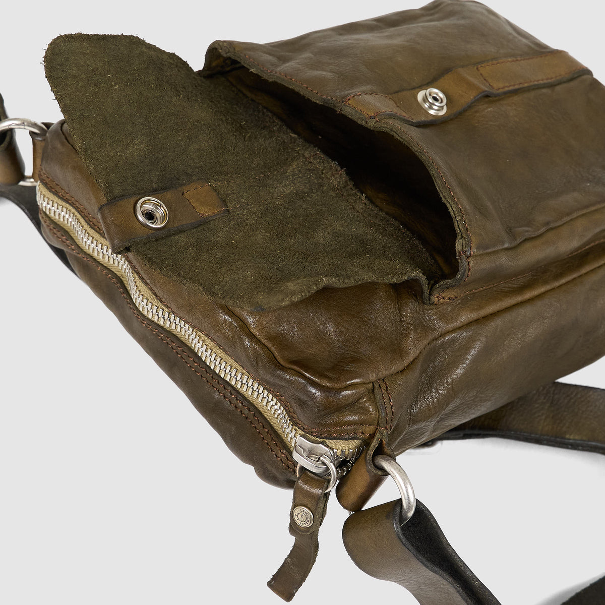 Campomaggi Small Leather Shoulder Bag