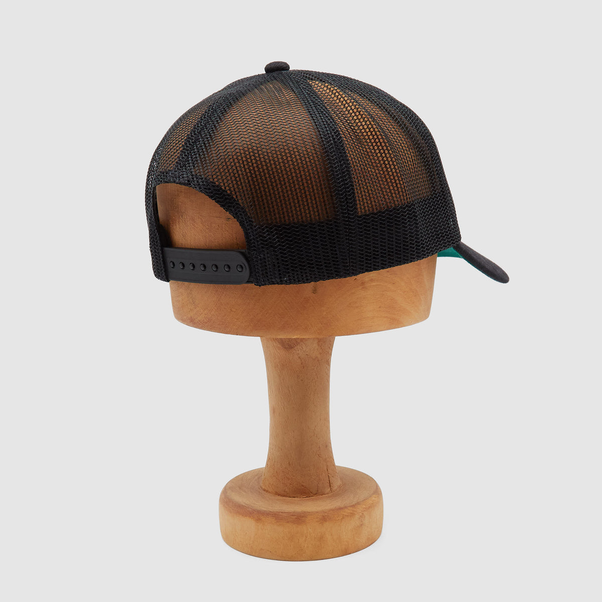 Double RL Full Mesh Western Wear Trucker Cap