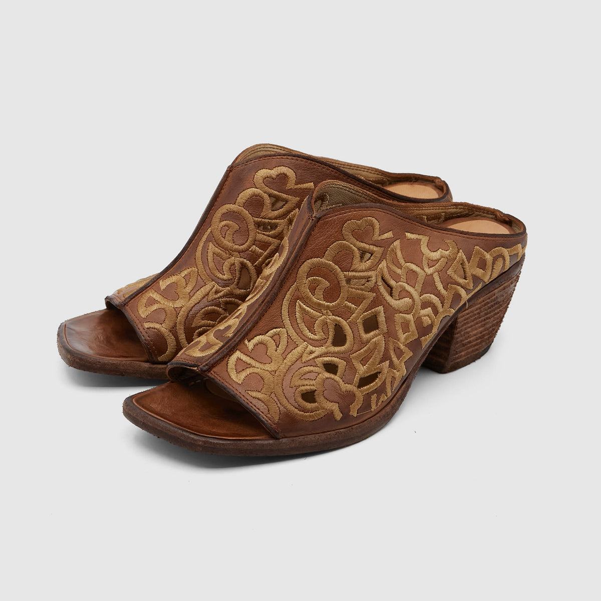 Fauzian Jeunesse Ladies Embroidered Western Slipper
