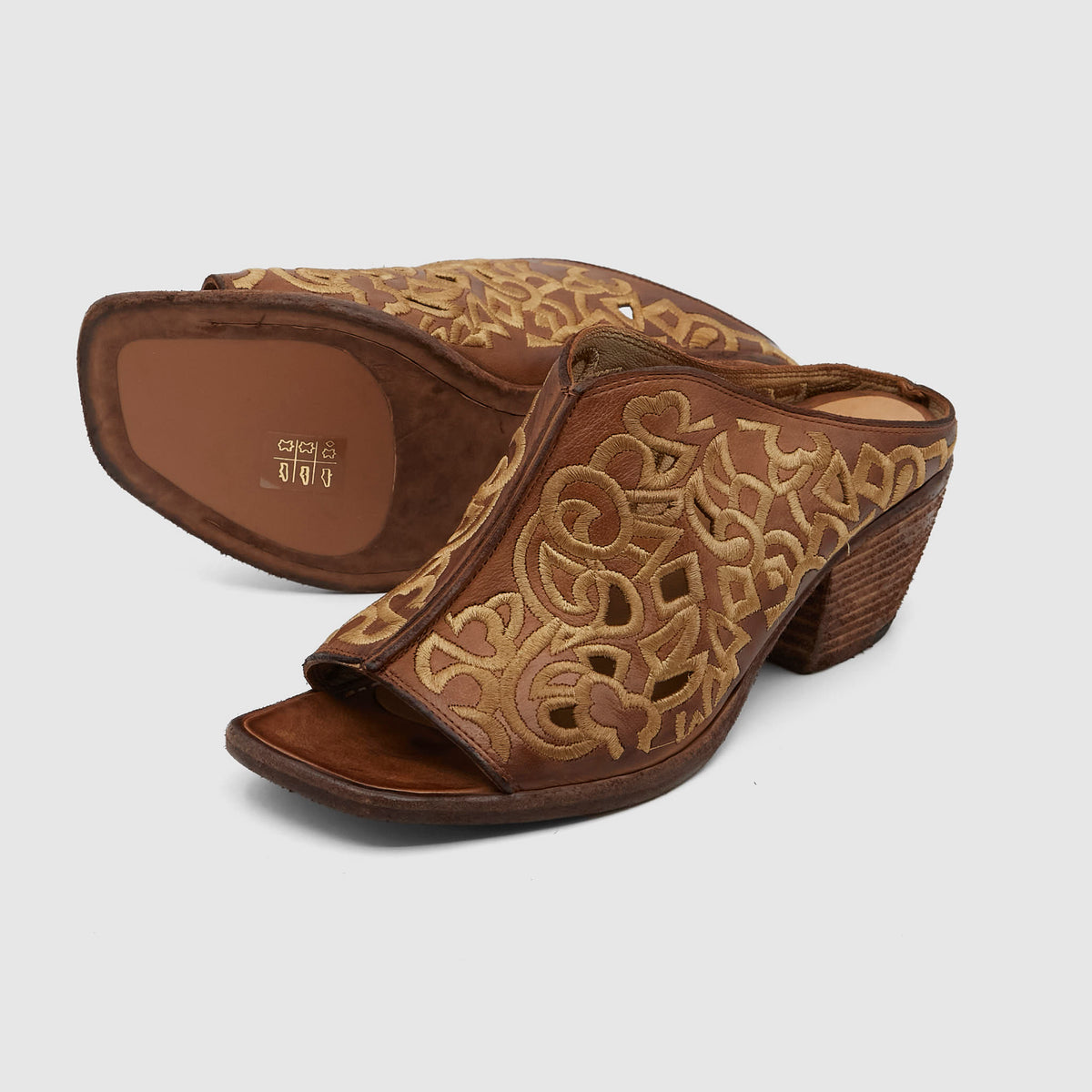 Fauzian Jeunesse Ladies Embroidered Western Slipper