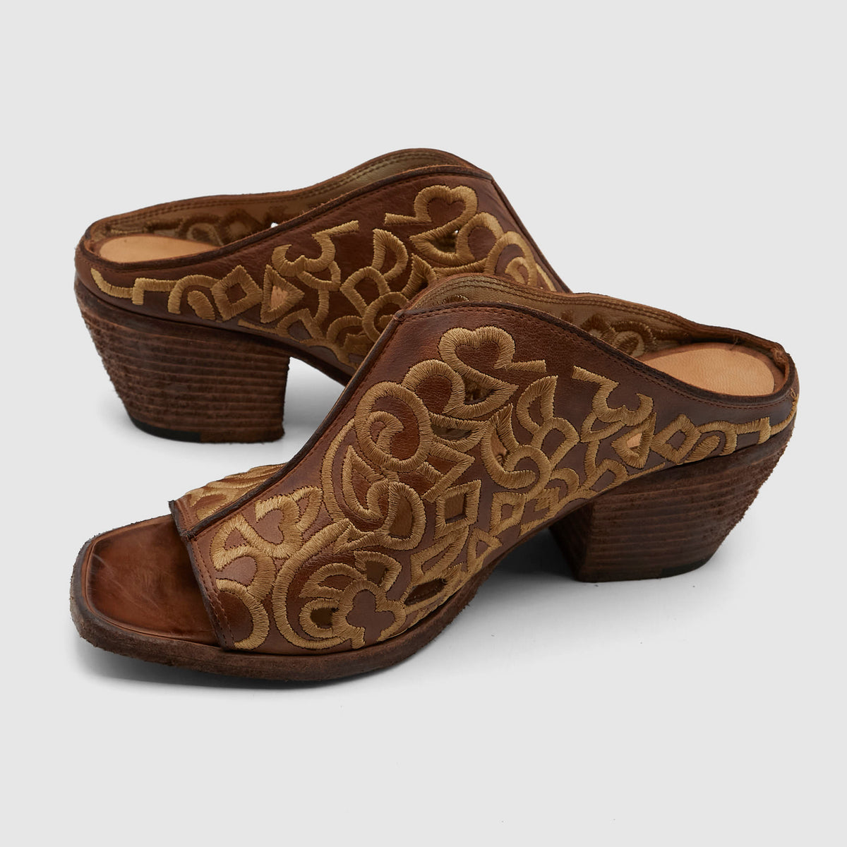 Fauzian Jeunesse Ladies Embroidered Western Slipper