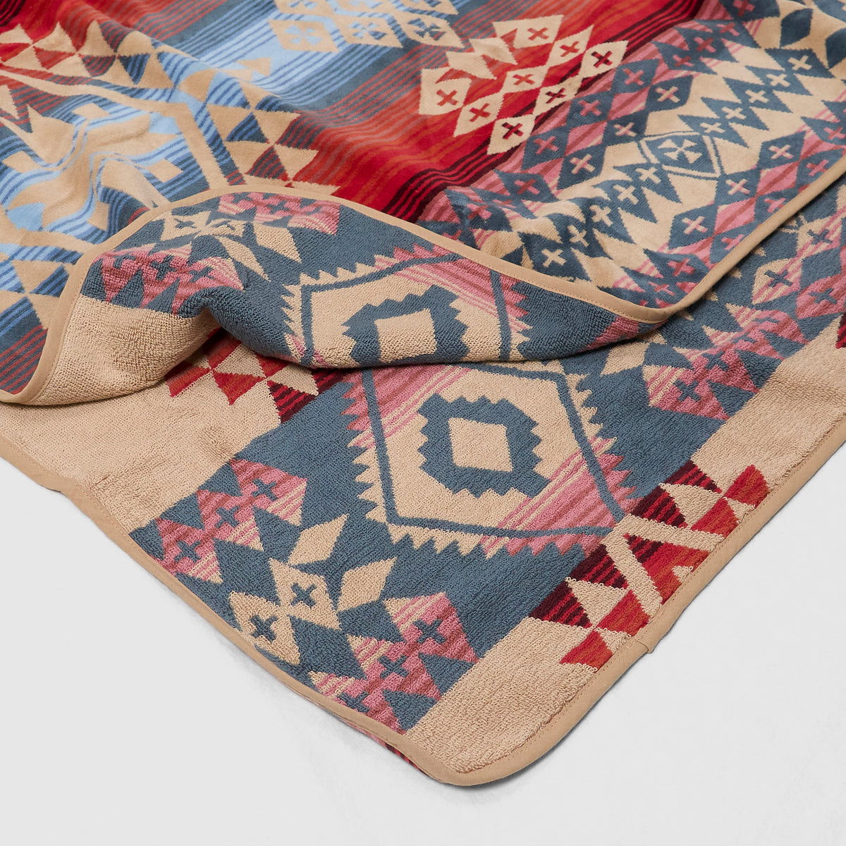 Pendleton Canyonlands Desert Sky Hooded Towel