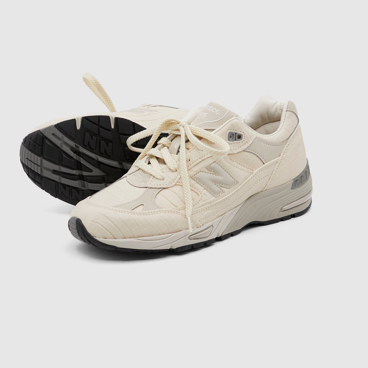 New Balance M991v1 Made In UK Sneakers
