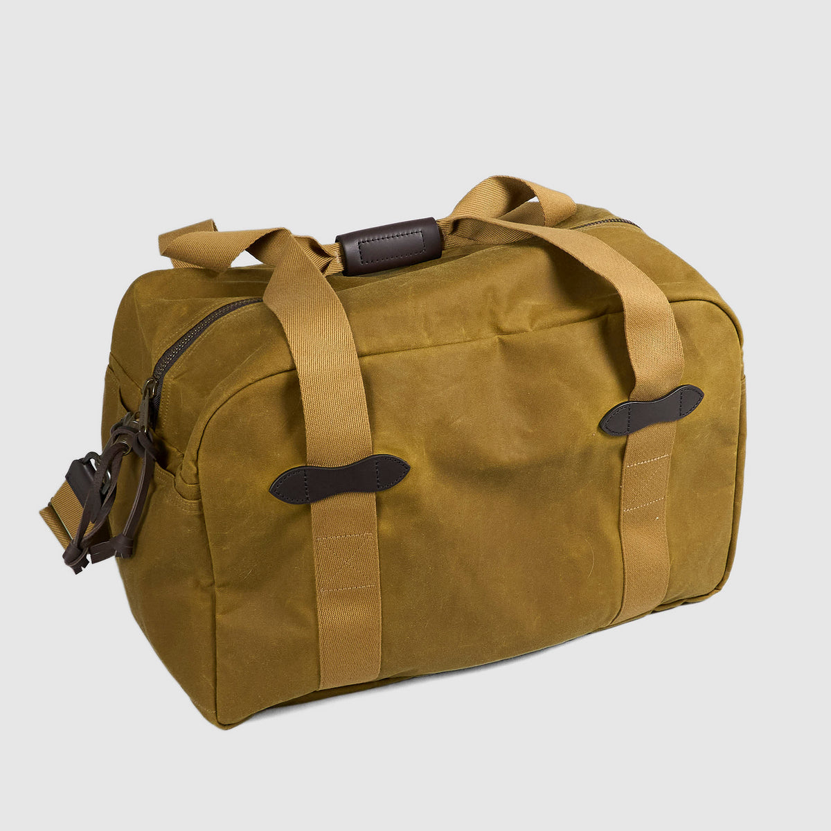 Filson Medium Tin Cloth Duffle