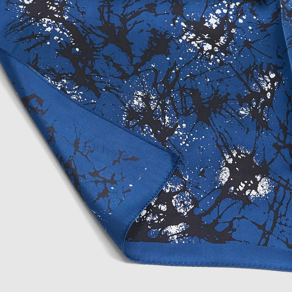 Blue Blue Japan Glass Patterned Bandana