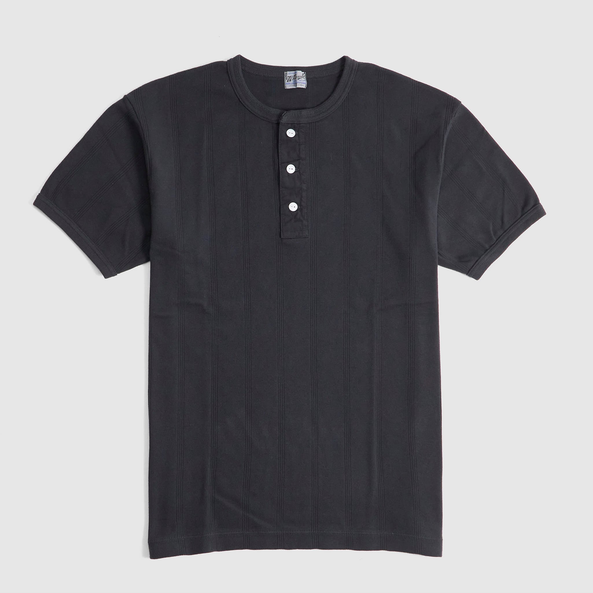 Whitesville Short Sleeve Henley T-Shirt - DeeCee style