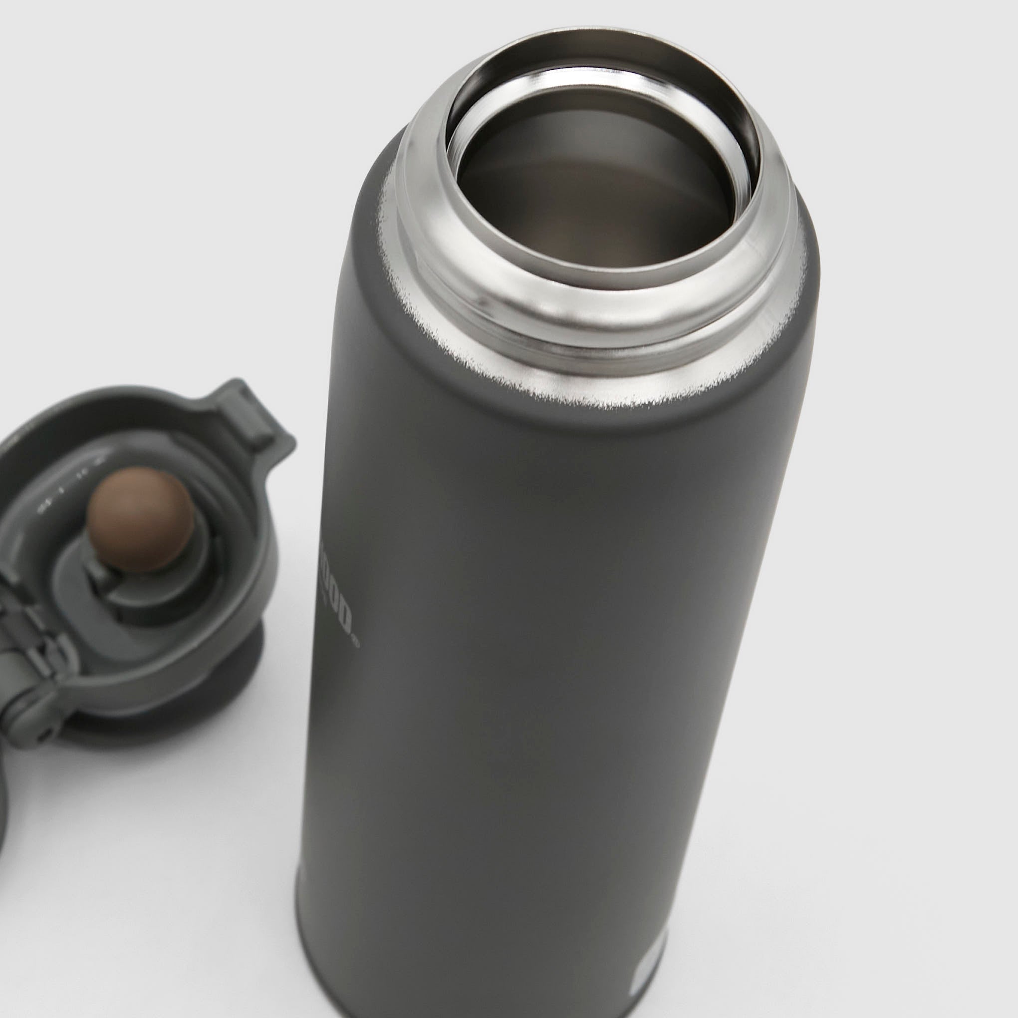 Neighborhood x Thermos Stainless Steel Bottle - DeeCee style