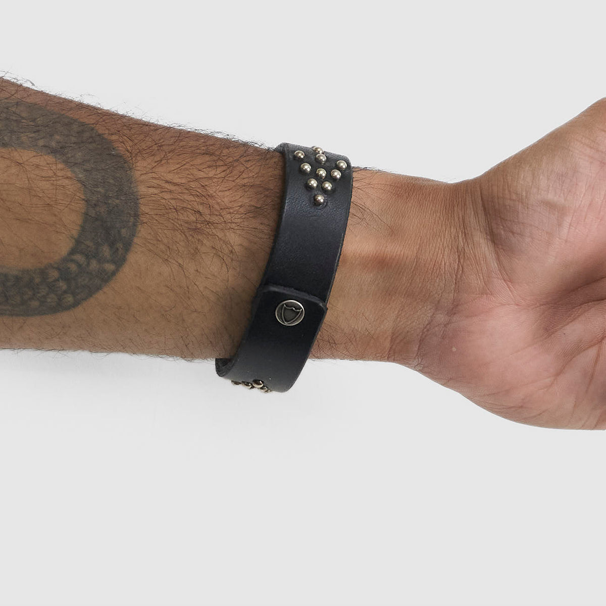 HTC Slim Studded Leather Bracelet