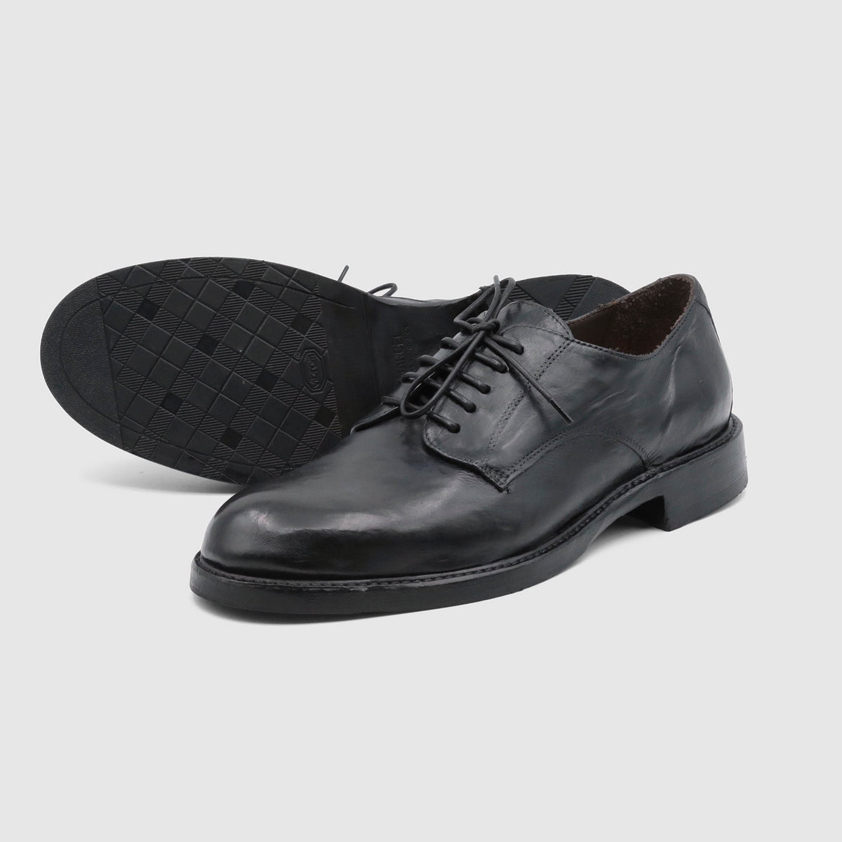 Le Ruemarcel Class 1U Shoes