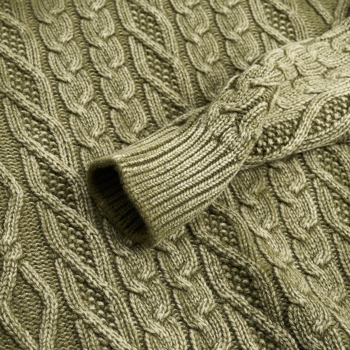 Avant Toi Knitted Cable Washed Look Pullover