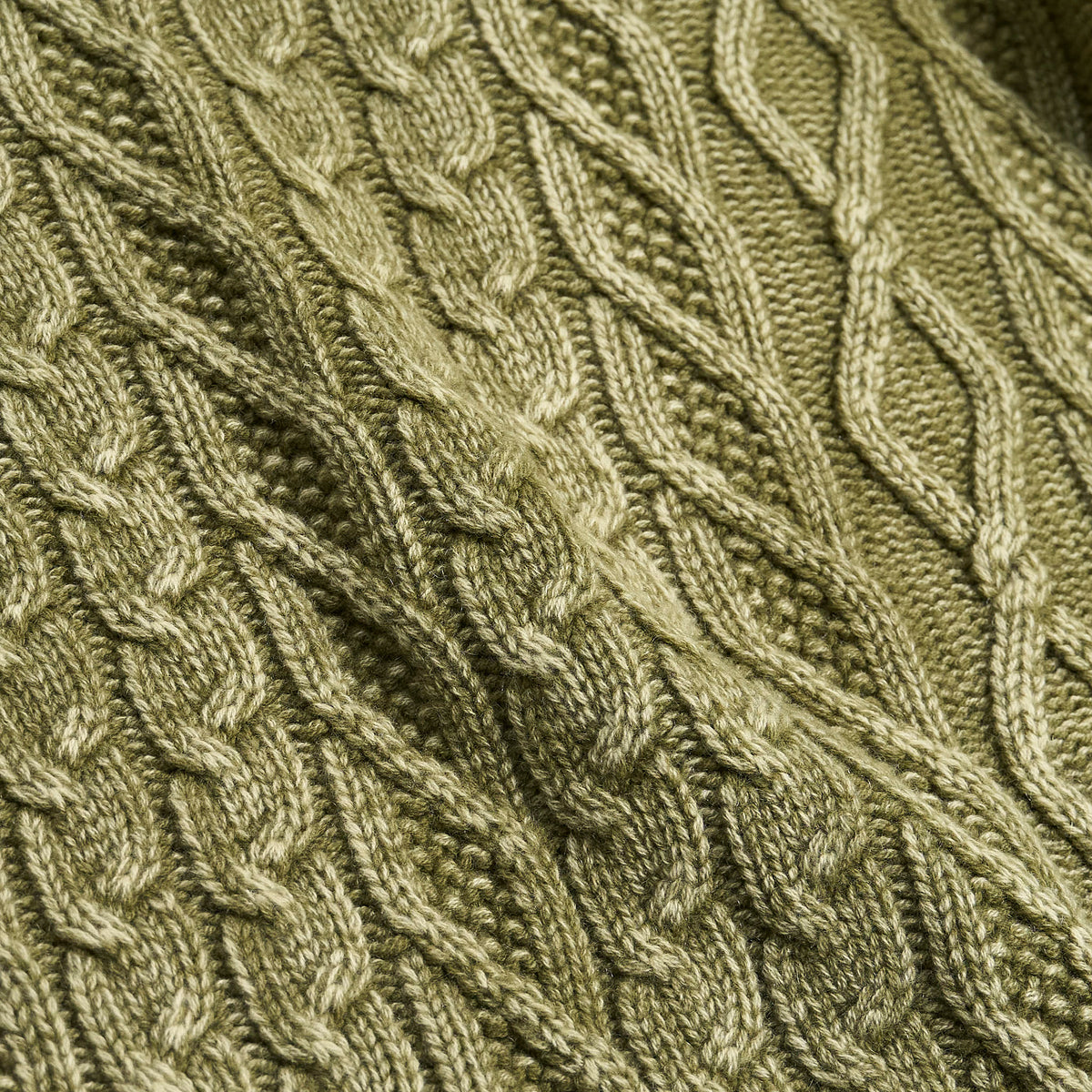 Avant Toi Knitted Cable Washed Look Pullover