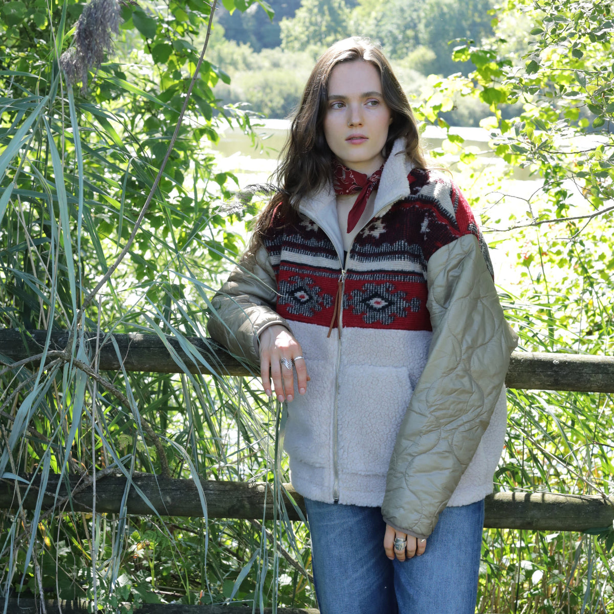 Fritur Quilted Boa Fleece Jacket