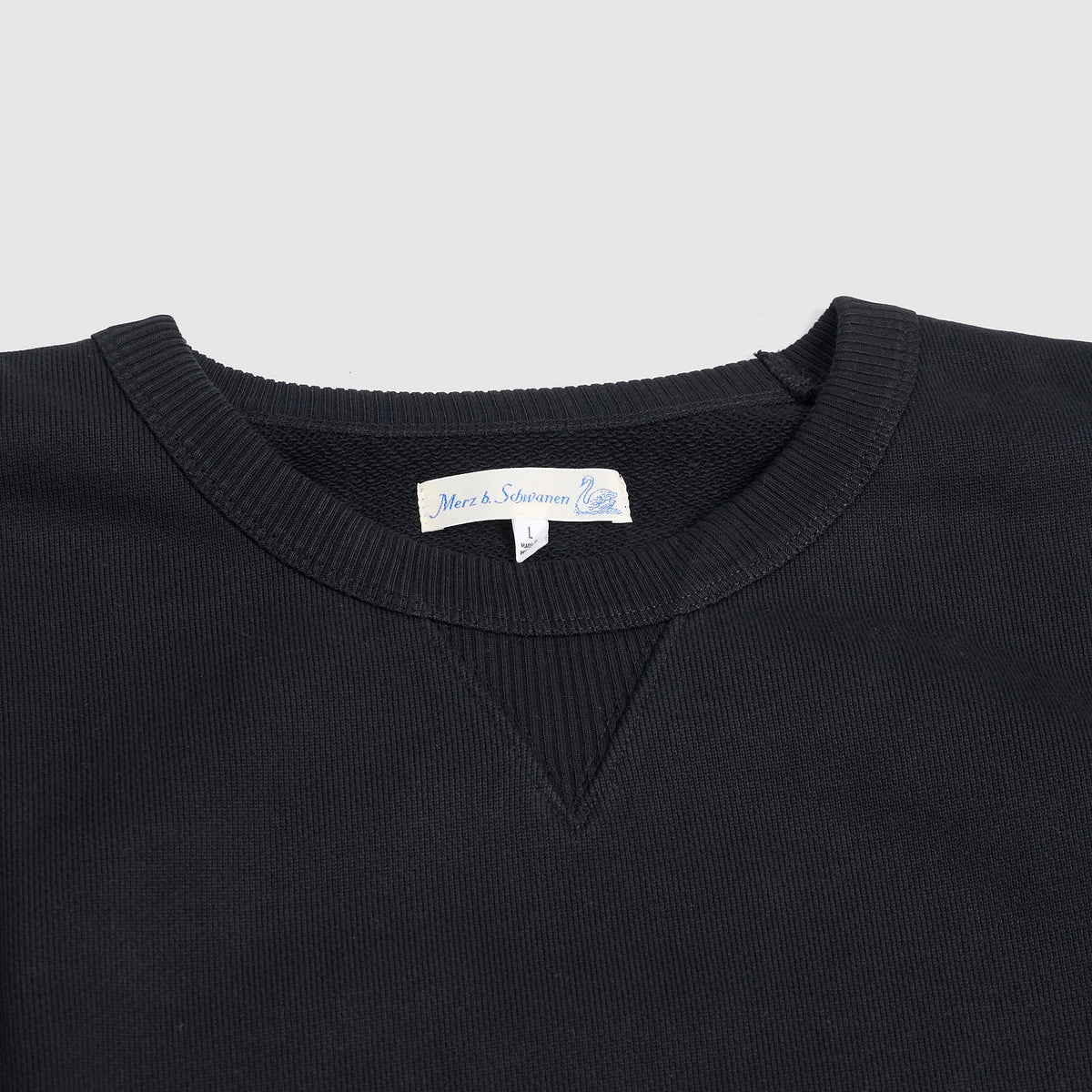 Merz b. Schwanen Relaxed Fit Crew Neck Sweatshirt