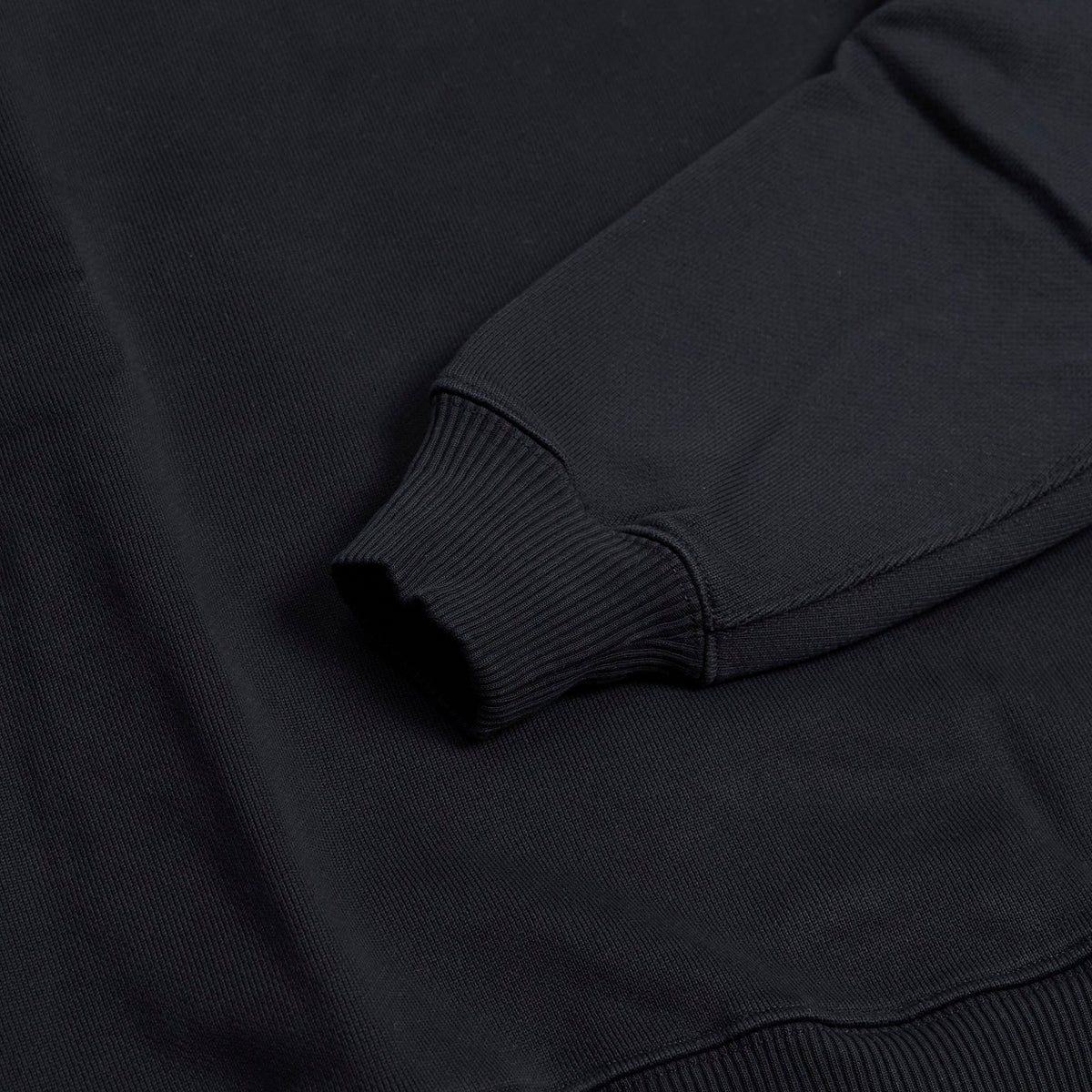Merz b. Schwanen Relaxed Fit Crew Neck Sweatshirt