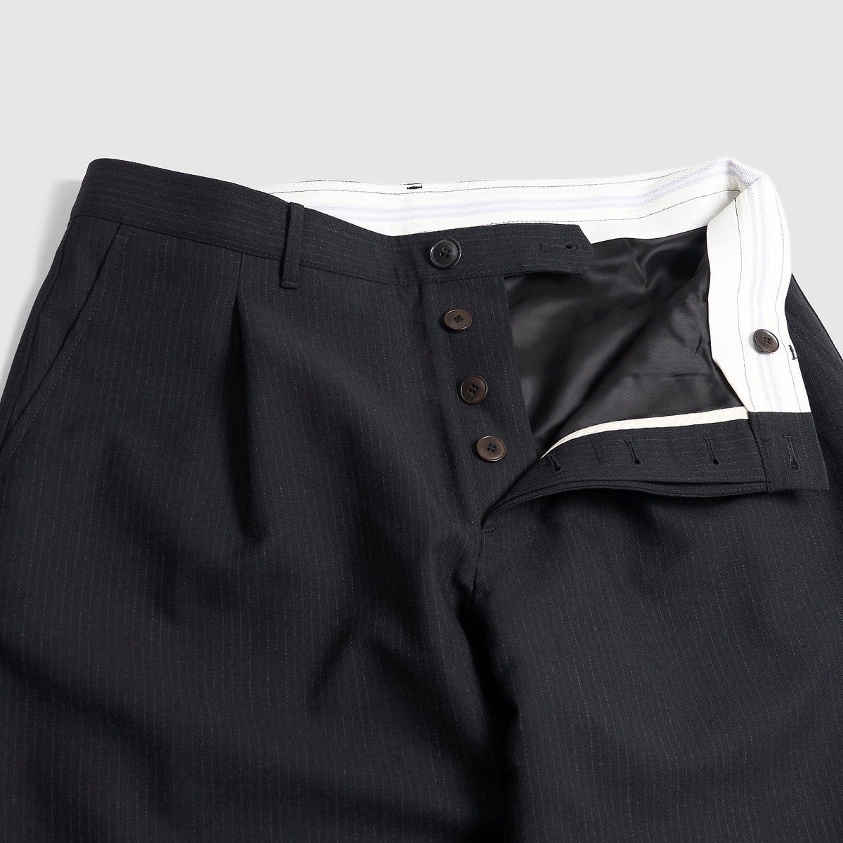 Hansen  Classic Pleated Trousers