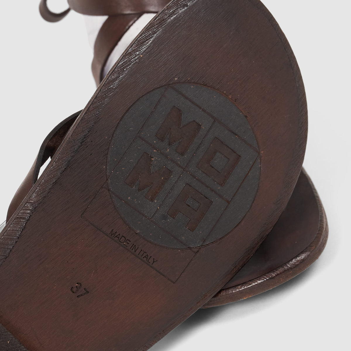 Moma Ladies  Thong Leather Sandals