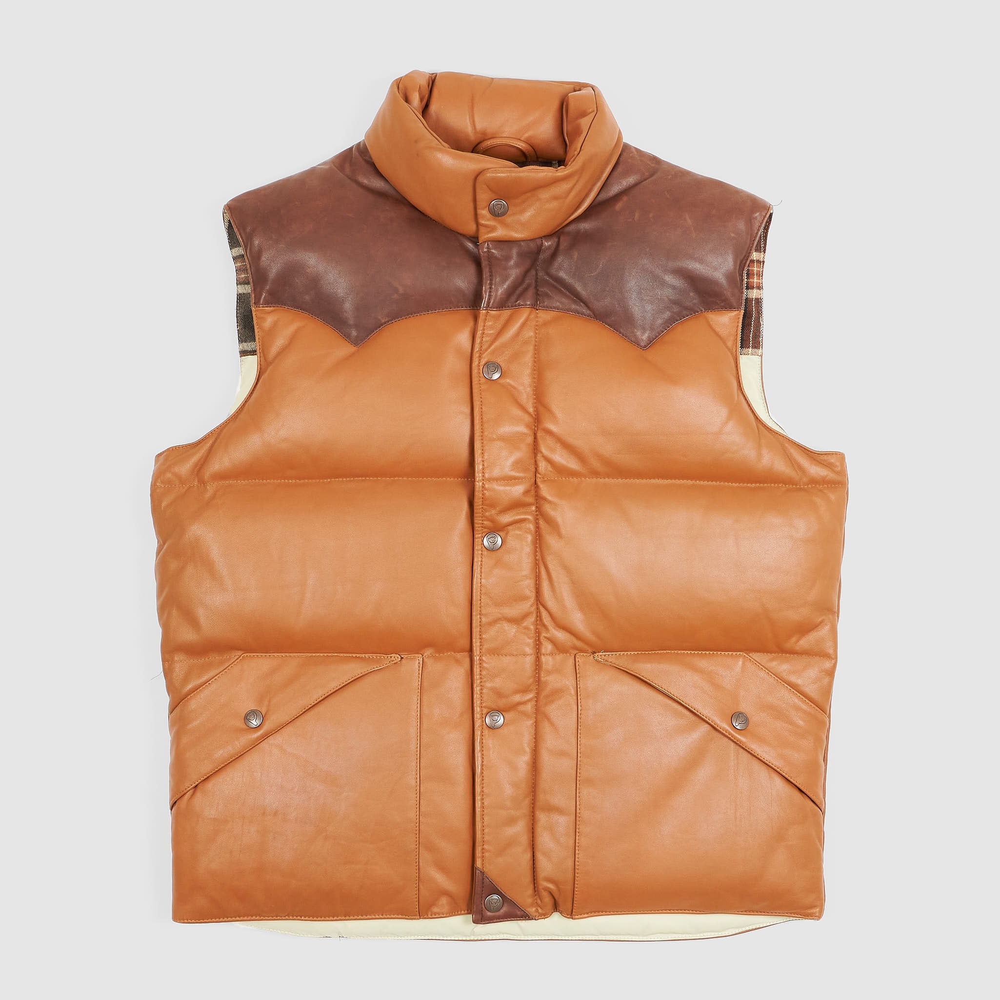 Penfield Outback Leather Vest - DeeCee style