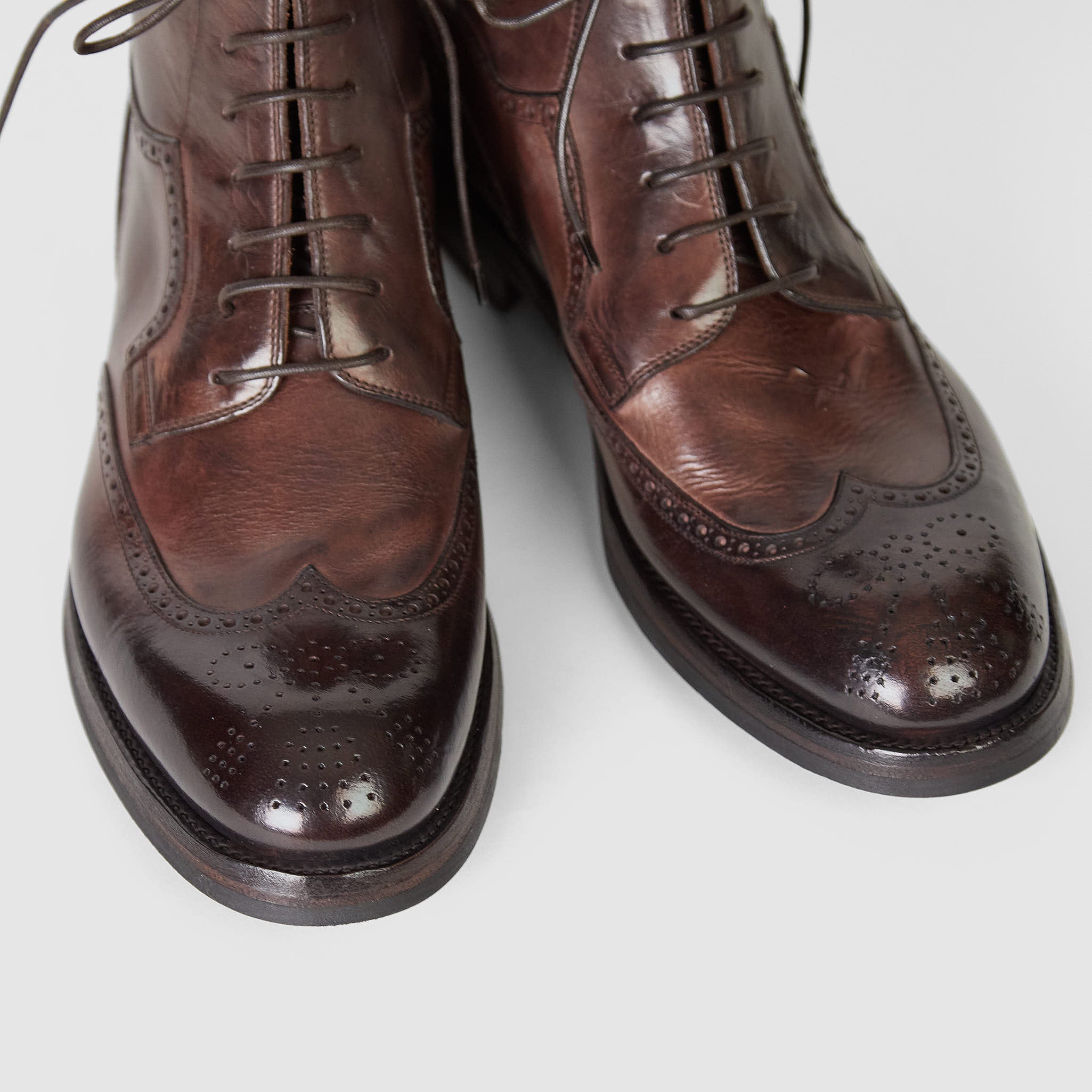Silvano Sassetti Lace-Up Brogue Boots - DeeCee style