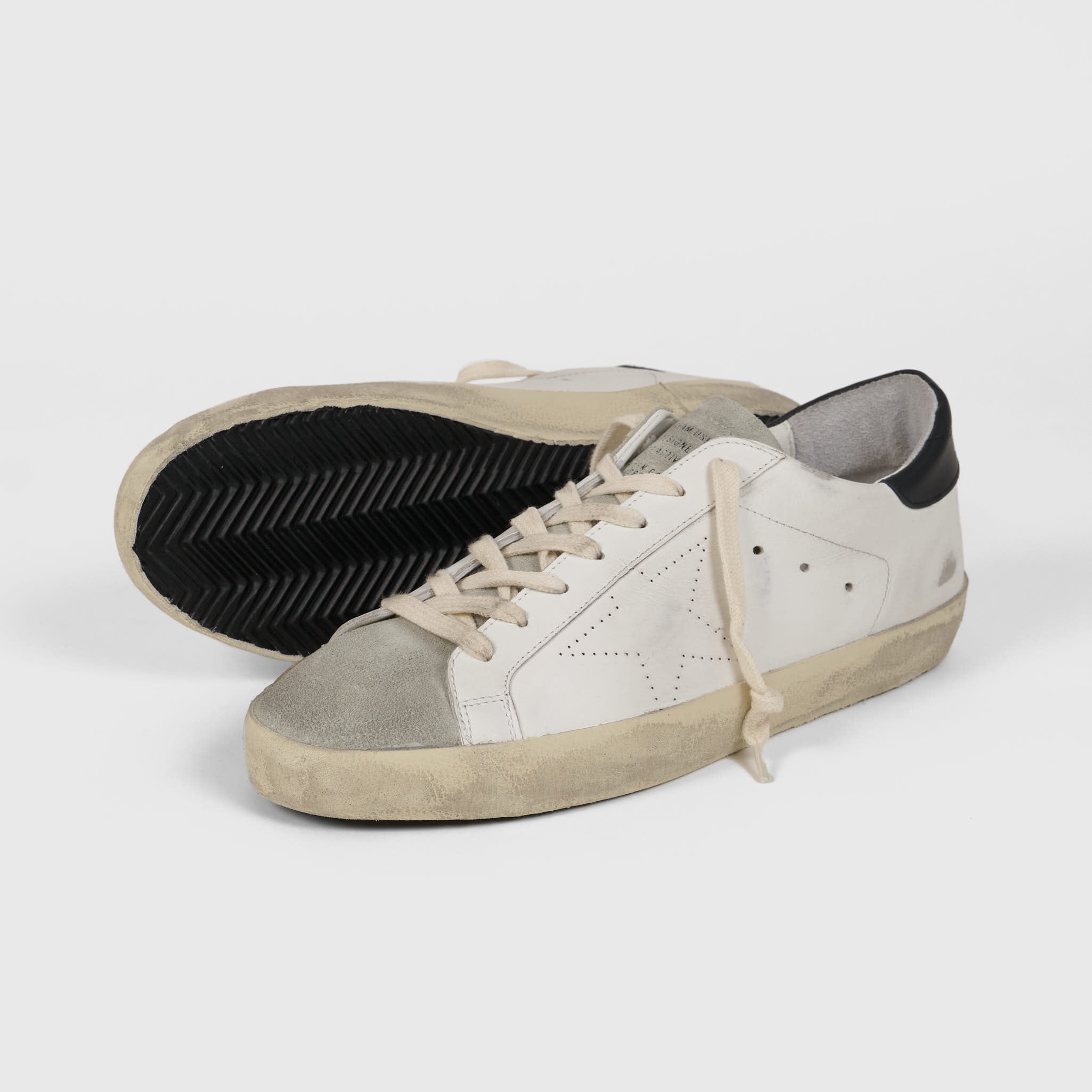 Superstar sneakers in leather with perforated star top