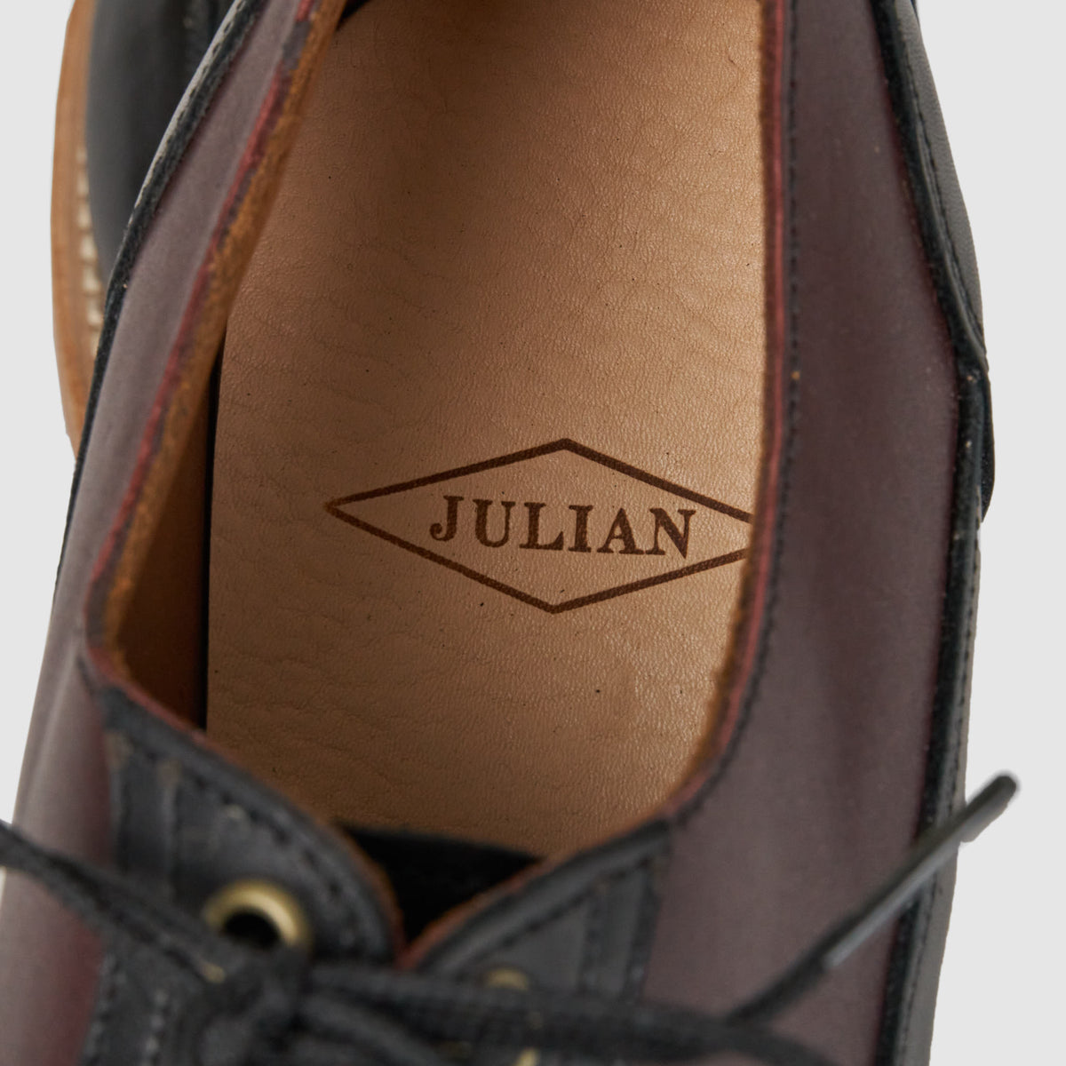Julian Boots Two-Tone Classic Blucher