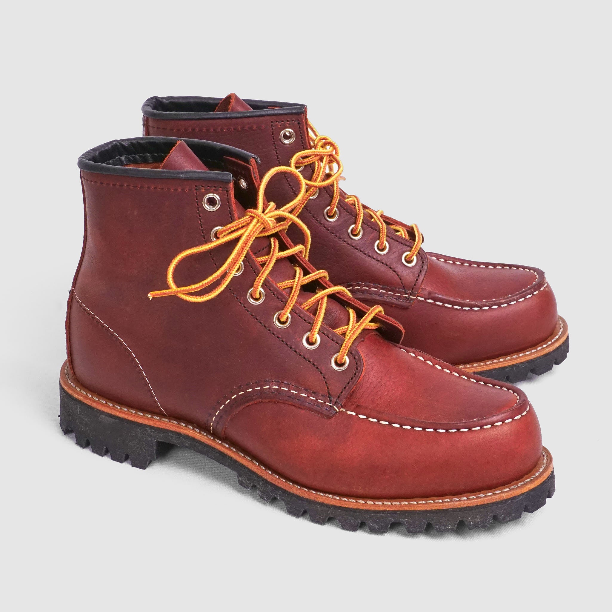 Red Wing Heritage Shoes Roughneck Moc Toe with Vibram Sole 8146 DeeCee style