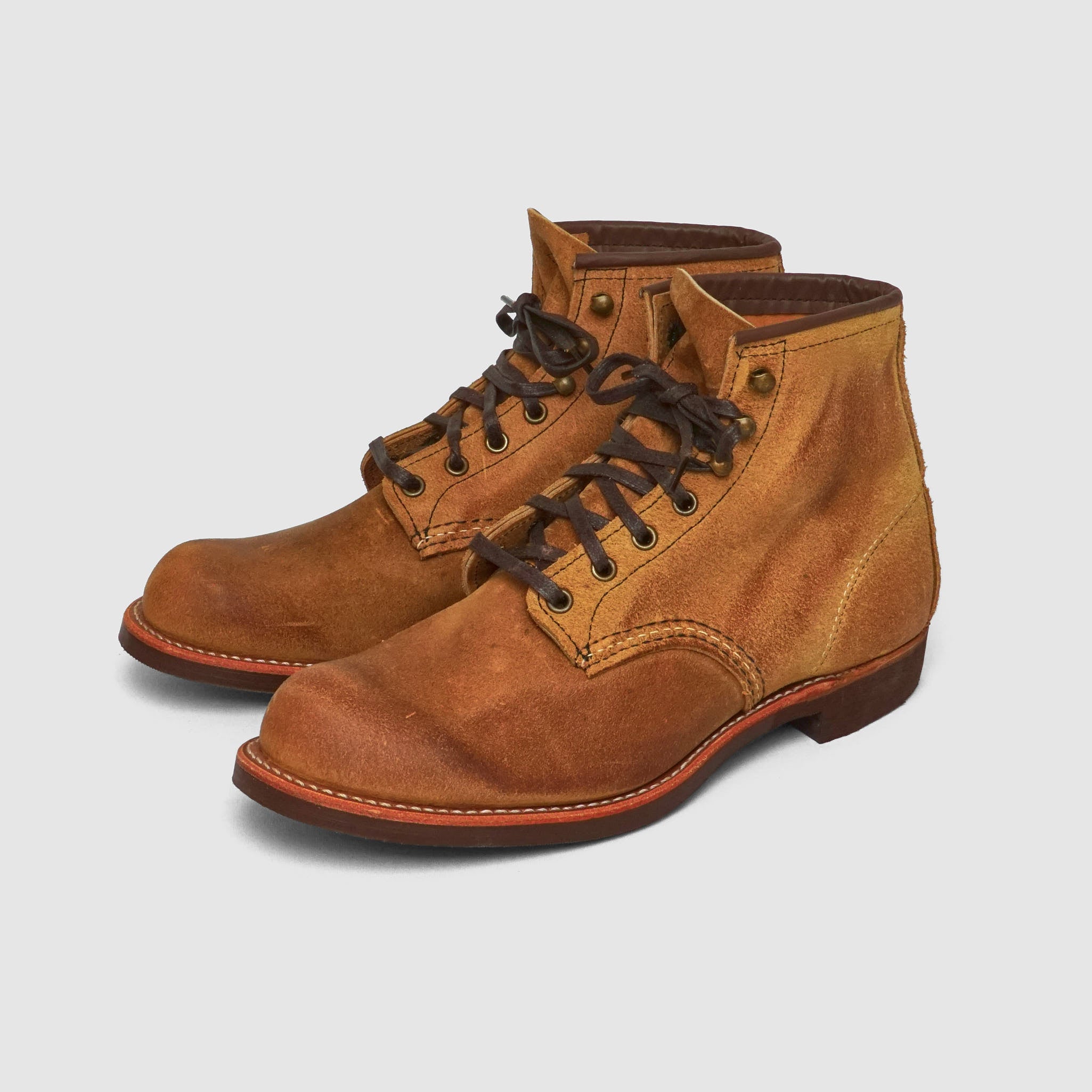 Red wing blacksmith 3344 store