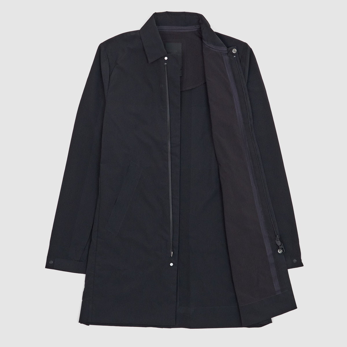 Descente Allterrain Lightweight Coat Black