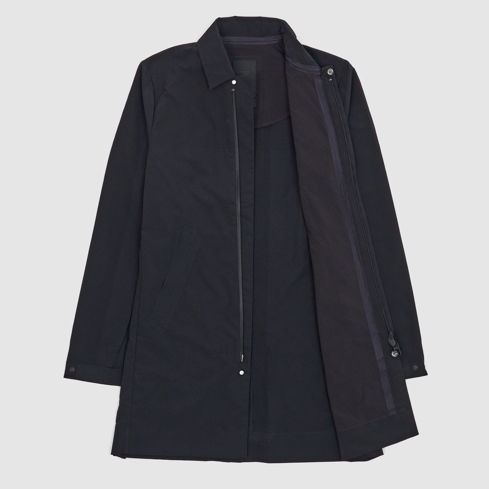 Descente Allterrain Lightweight Coat Black - DeeCee style