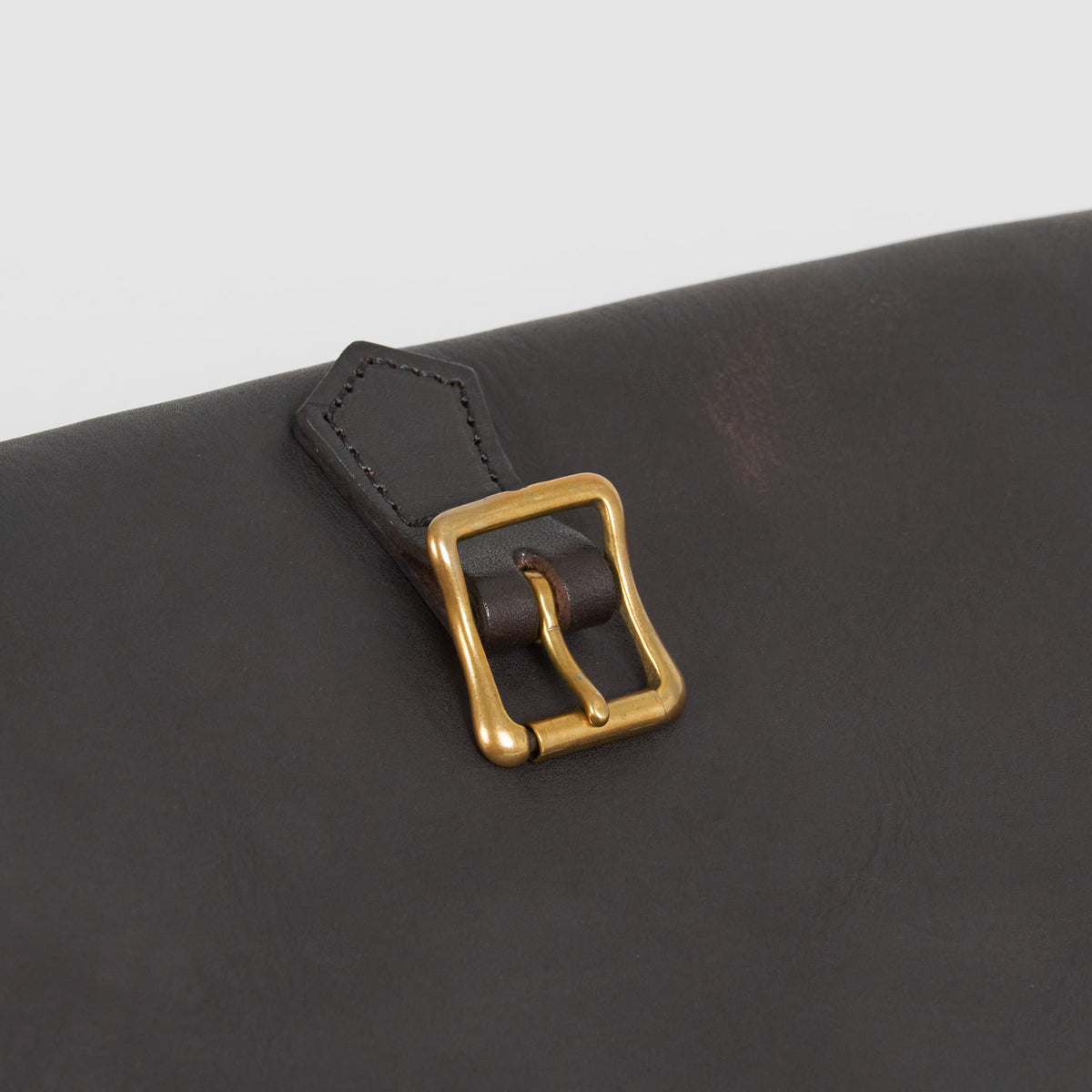 Vasco Postman Leather Shoulder Bag Large