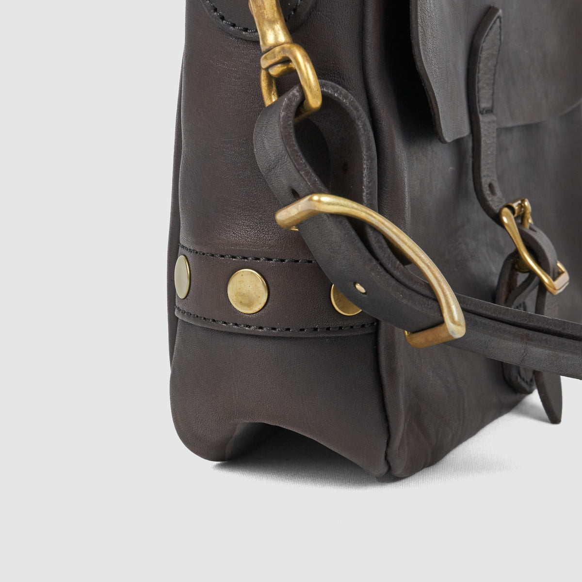 Vasco Leather Shoulder Bag Small